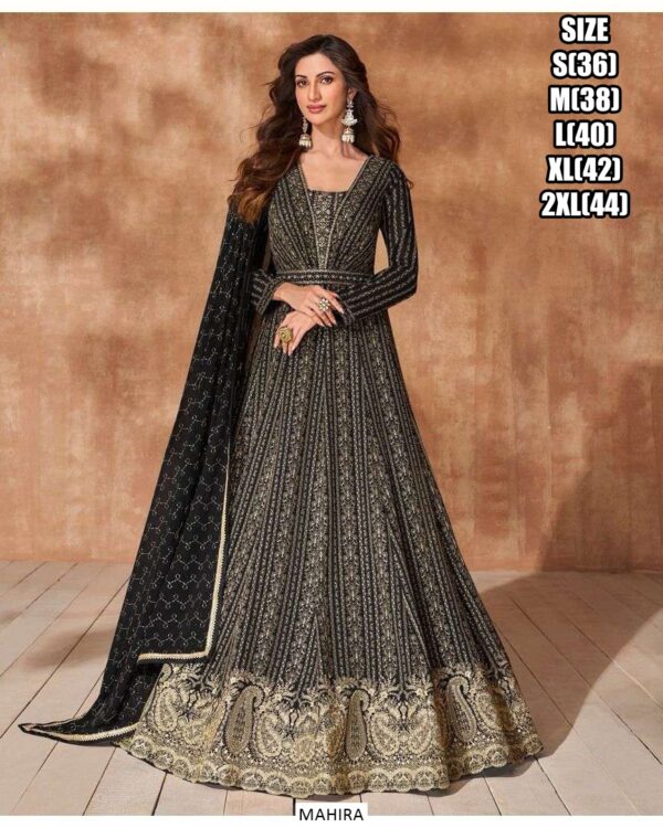 Mahira 2 Piece Suit - Image 2